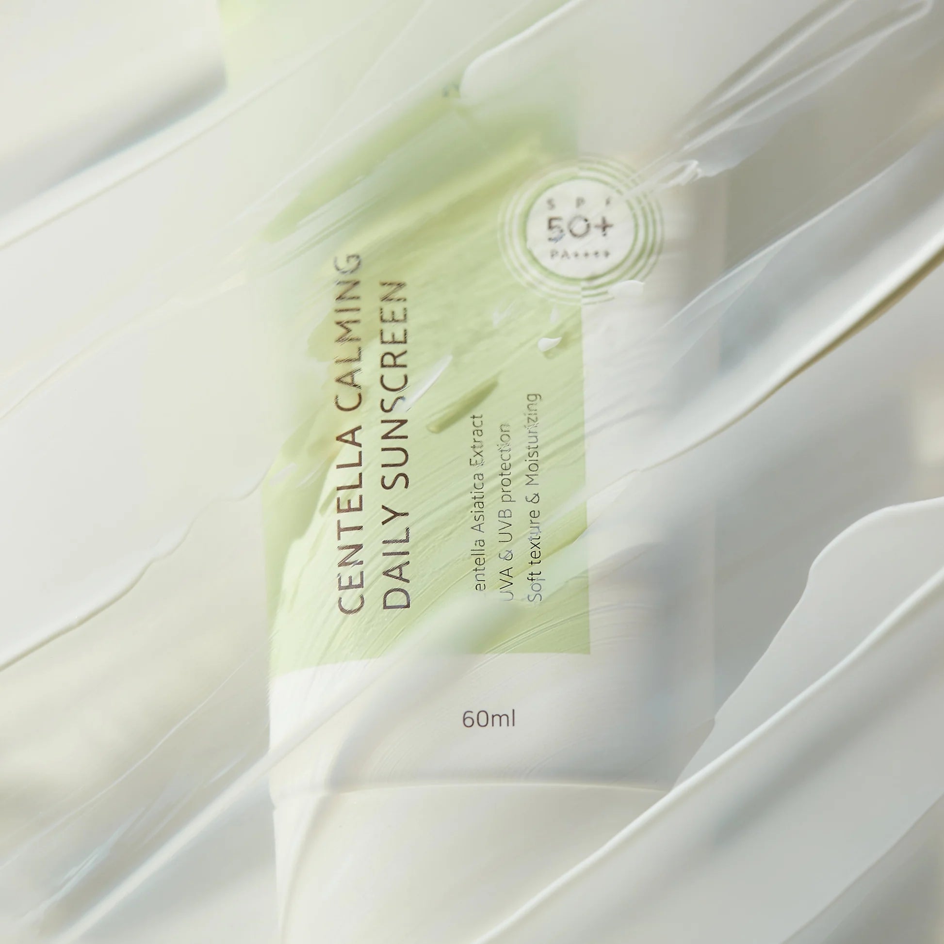 iUNIK – Centella Calming Daily Sunscreen SPF 50+, 60ml - Tūfiti